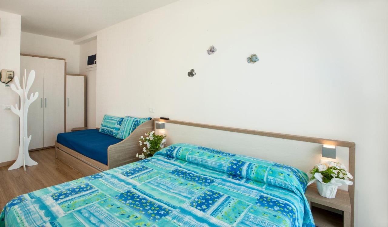 Beach Residence Gabicce Mare Eksteriør billede